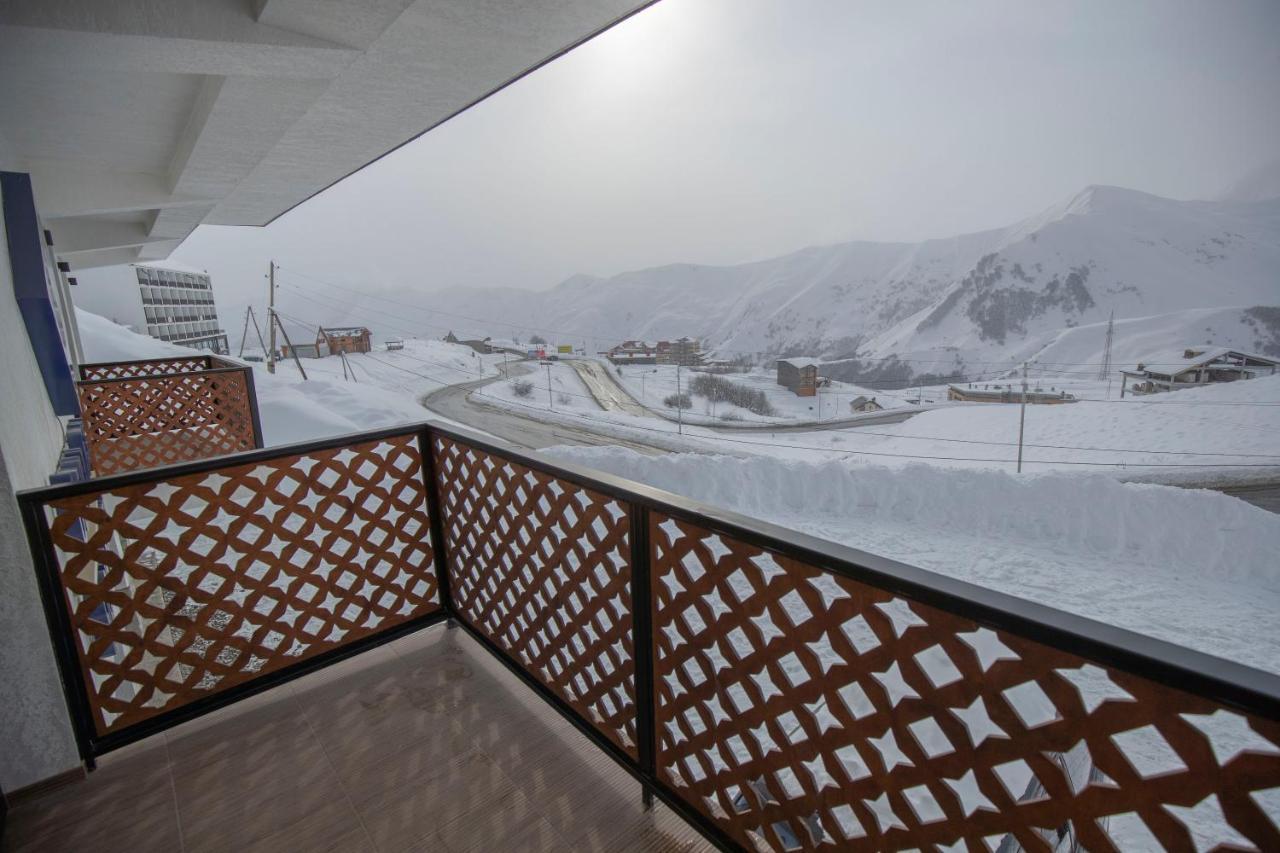 Snow Rooms Hotel Gudauri Ngoại thất bức ảnh